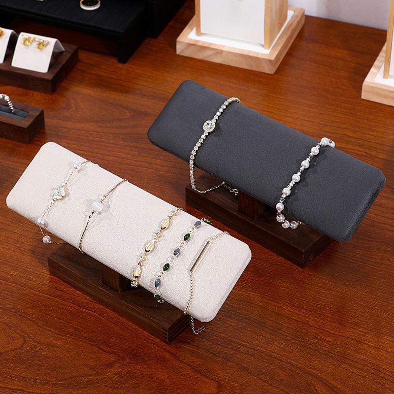 Schmuckständer aus massivem Wa – Jewelry And Watches Exhibition Bewertung und Preis